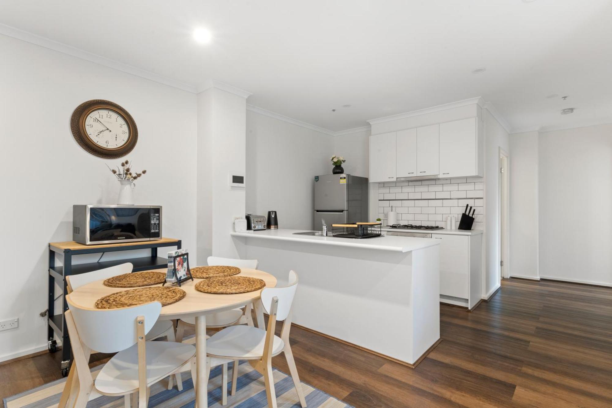 Modern Nomads Southbank Stunning 2 Bedroom With Carpark Apartment Melbourne